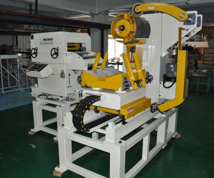 Hydraulic Press 25 Ton Sheet Metal Coil Feeder Decoiler Straightener With Loading Trolley Unit