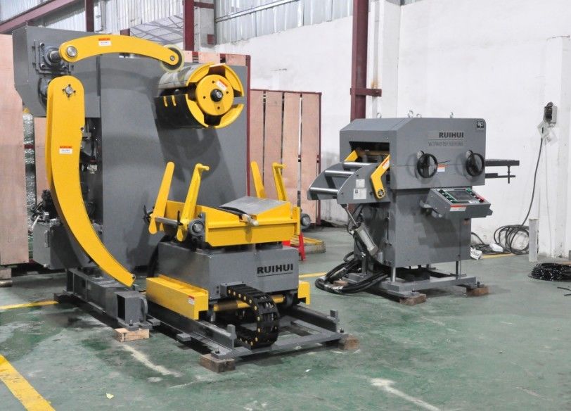 Automatic Sheet Metal Coil Decoiler Straightener Feeder For Automotive Stamping Parts