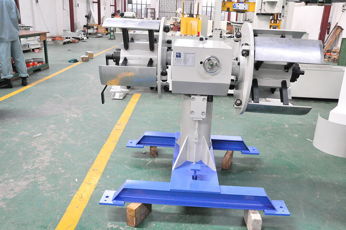 Double Head Hydraulic Metal Coiler Machine With Easy Loading And Flexible Operating