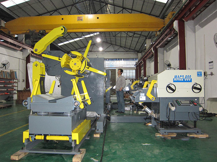 Heavy Material Rack Steel Coil Uncoiler Receiving Equipment Fully Automatic Control System